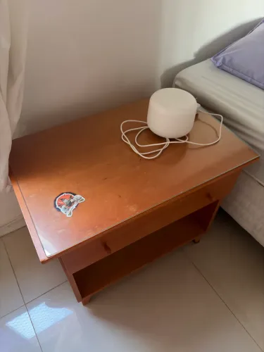 Mesa Cabeça Tok Stok (madeira - COM DETALHE)