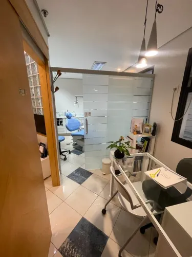 Alugo consultório odontológico 