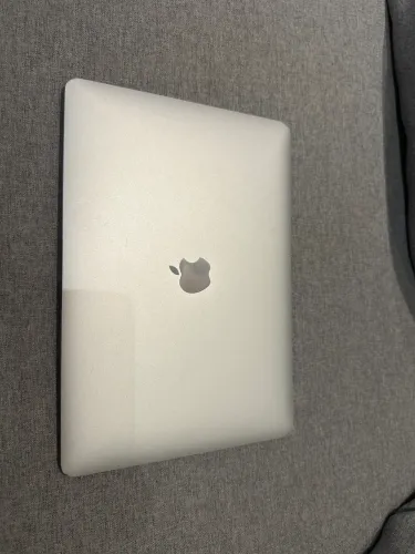 MacBook Air 13? 2018 | Intel i5 | 8GB RAM | SSD 128GB | Original