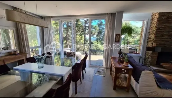 CASA DE ALTO PADRÃO NO CONDOMÍNIO VIVENDAS DA SERR