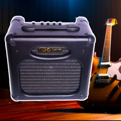 Amplificador de Guitarra com efeito de distorção Woxstorm Top Guitar 25 guitarrista