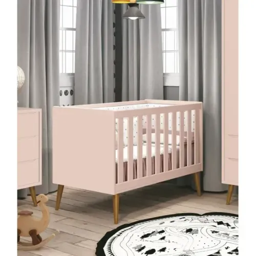 O primeiro ninho de sonhos da sua pequena: Berço Retrô Rosa Fosco (Com Colchão)