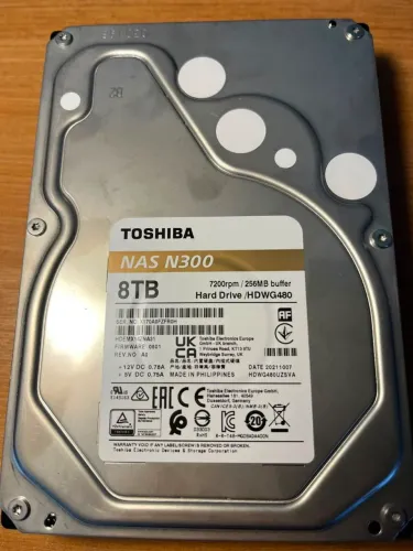 HD 8TB TOSHIBA