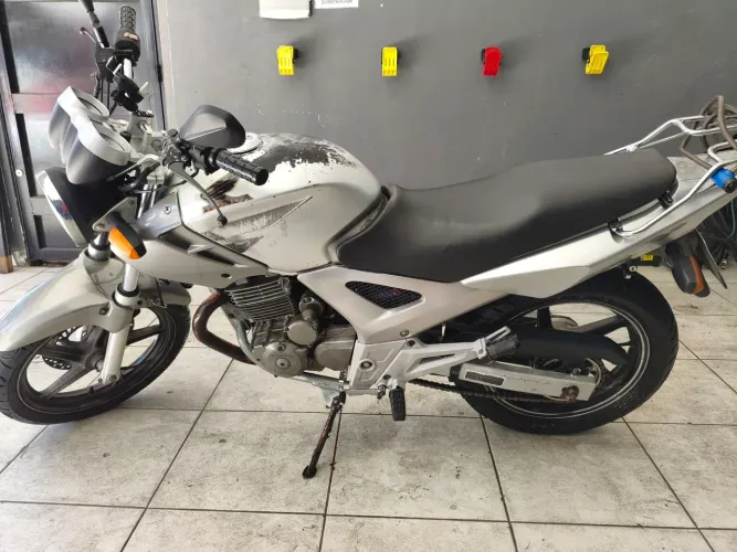 CBX 250 Twister 2006/2007