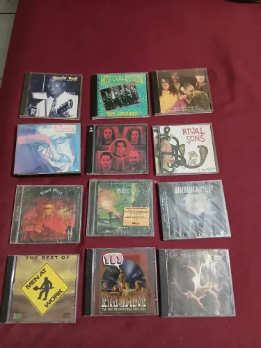 20 CDs condições como nas fotos para colecionadores alguns raros