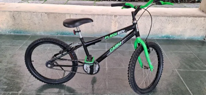 Bicicleta Cairu Flash Boy Aro 20 - Excelente Estado