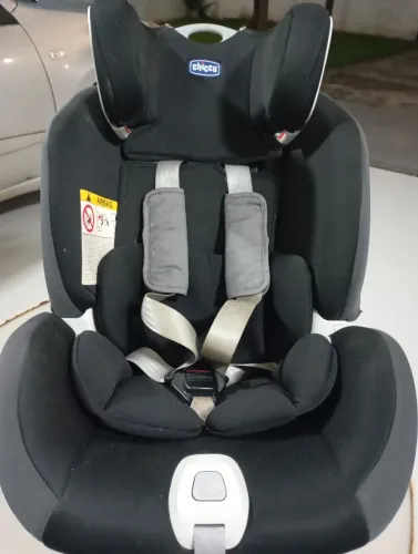 Cadeira bebê conforto reclinável p/ carro - Chicco c/ Isofix 0 a 25Kg