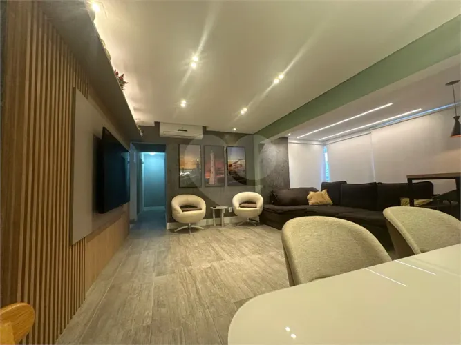 Apartamento com 3 quartos à venda em Ponta da praia - SP