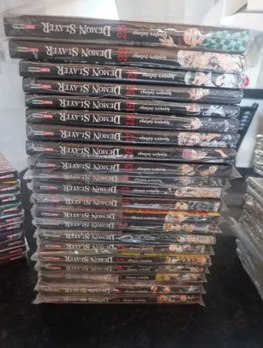 Demon Slayer 1-13, 16-23