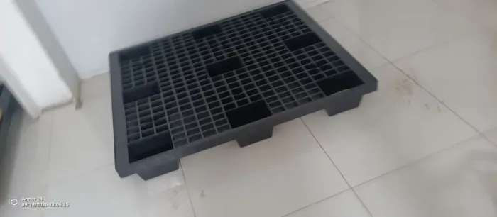 Palete de plástico para estoque 