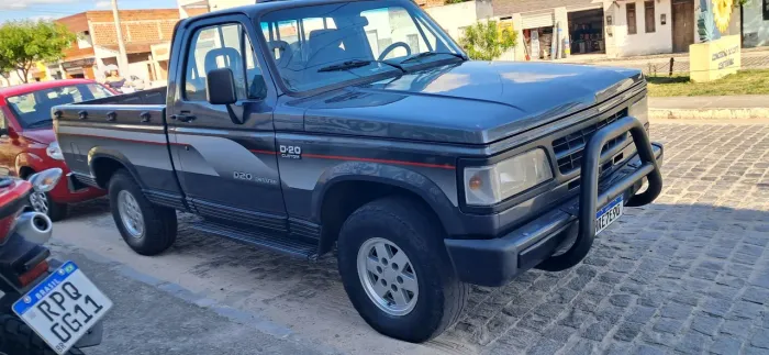 Chevrolet D-20 S / Luxe 3.9/4.0 Diesel 1995