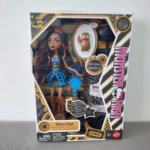 Mattel Monster High Robecca Creeproduction