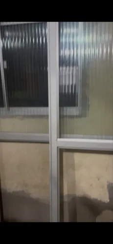 Porta de alumínio para sala, terraço etc.