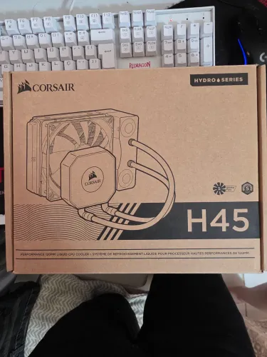 Water cooler Corsair H45