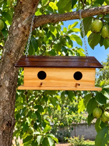 Casa para pássaros dupla madeira