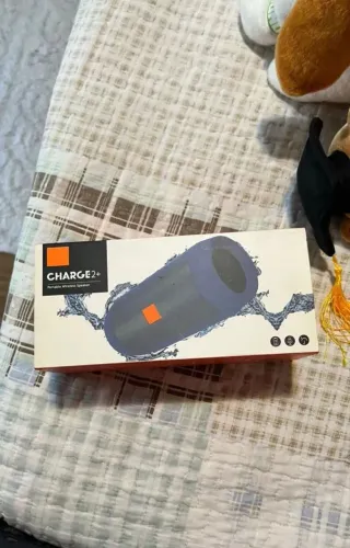 Caixa de som Charge2+