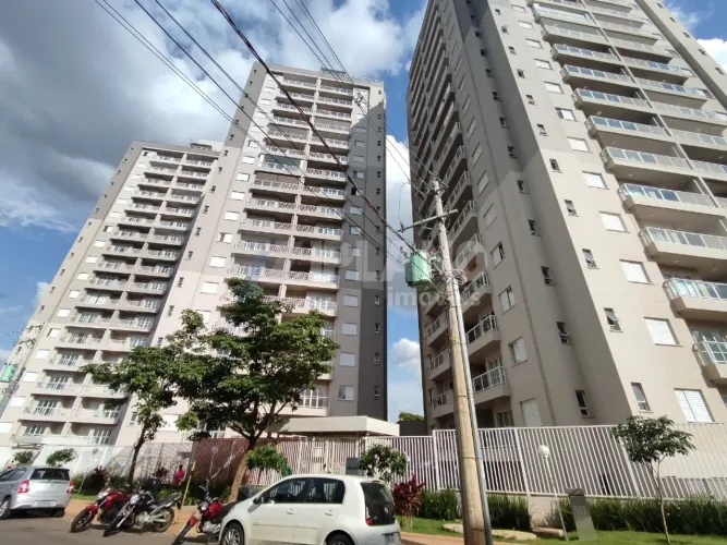 Venda de Apartamentos / Padrão na cidade de São Carlos