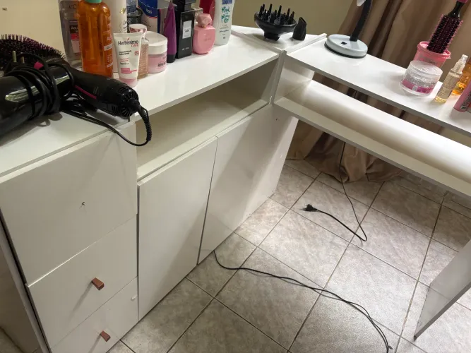 Mesa em L, mesa de manicure e Nail Designer, penteadeira, mesa de escritório