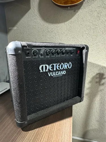 Amplificador Meteoro Nitrous Drive 30W