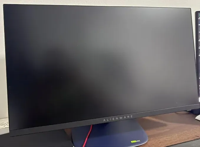 Monitor Gamer Alienware 25 320Hz - AW2525HM