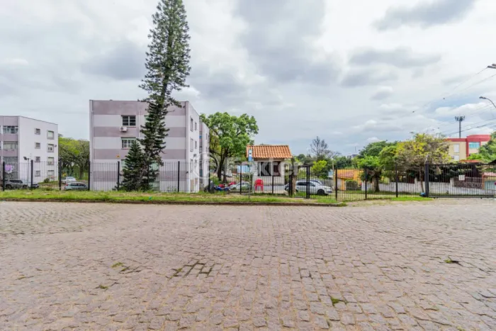 Apartamento à venda Avenida Arnaldo Bohrer, Teresópolis - Porto Alegre
