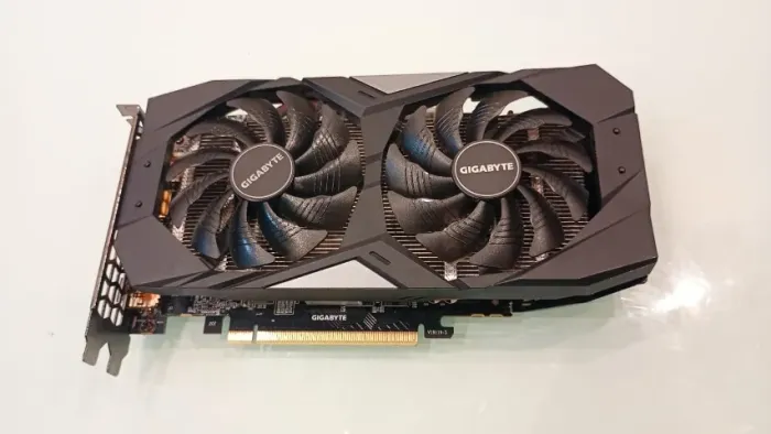 Placa de Vídeo RTX 2060 Gigabyte GDDR6