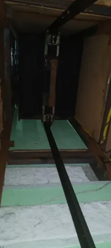 Elevador de carga 300 kilos