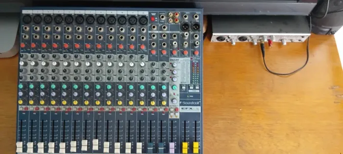 Mesa Soundcraft EFX12