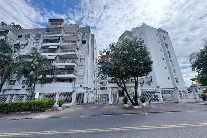Cobertura á venda com 2 quartos e 127m² em Vila Valqueire - Rio de janeiro