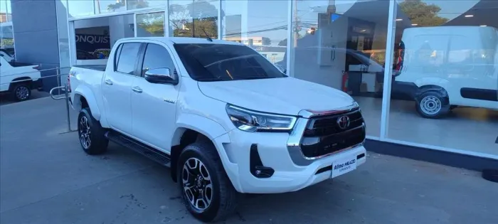 Toyota Hilux CD SRX 4X4 2.8 TDI 16V Diesel Aut. 2024
