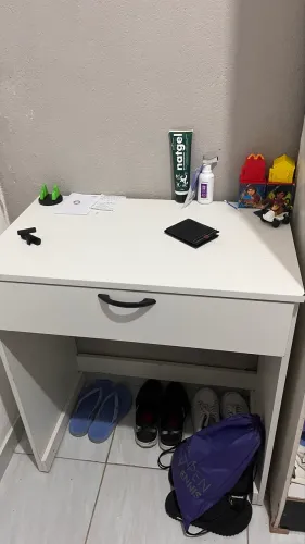 Escrivaninha de quarto