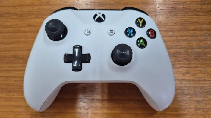 Controle do Xbox One S funcionando 100%
