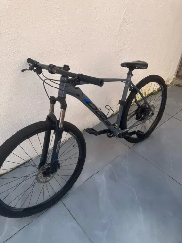 Bicicleta Oggi bikes
