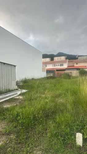 TERRENO A VENDA EM CONDOMÍNIO NO SAHY