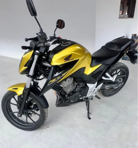 Honda CB 300 2024