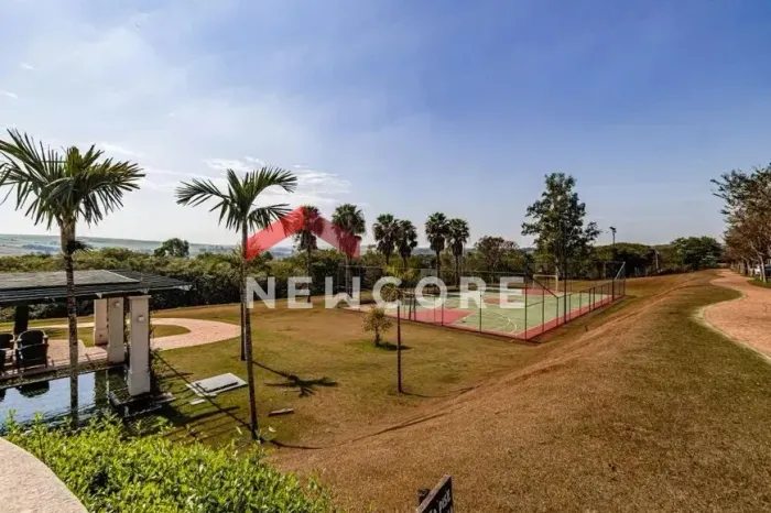Lote em condomínio em Avenida Joaninha Morganti - Monte Alegre - Piracicaba/SP