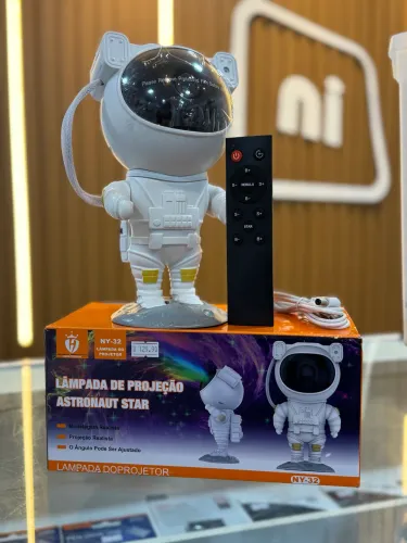 Projetor Astronauta c/ Controle Remoto 