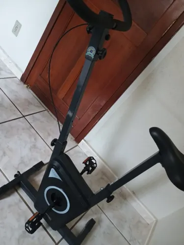 Esteira e bicicleta