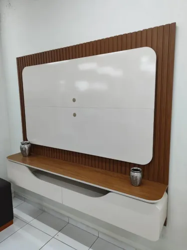 Vende-se este móvel semi novo! 