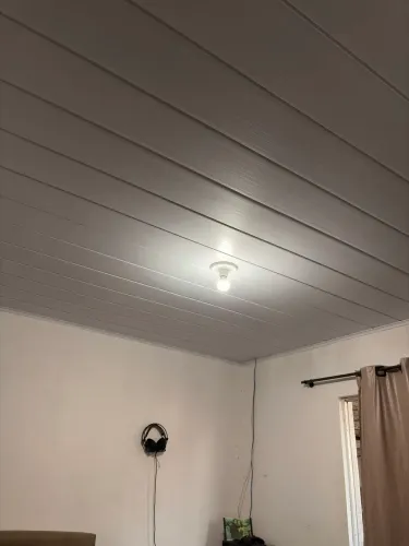 Forro PVC pronto ( INSTALADO ou só mão de obra )