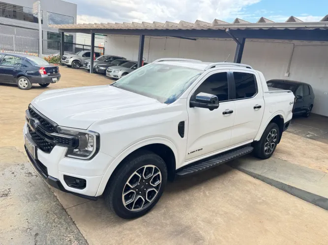 Ford Ranger Limited+ 3.0 V6 4X4 CD TB DIE AUT 2024
