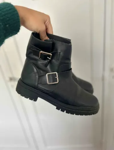 Bota preta couro