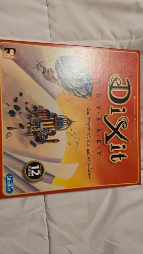 Jogo Dixit Odyssey + Expansão Journey - Abertos
