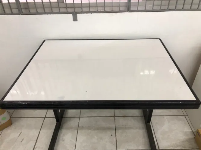 Mesa escritório