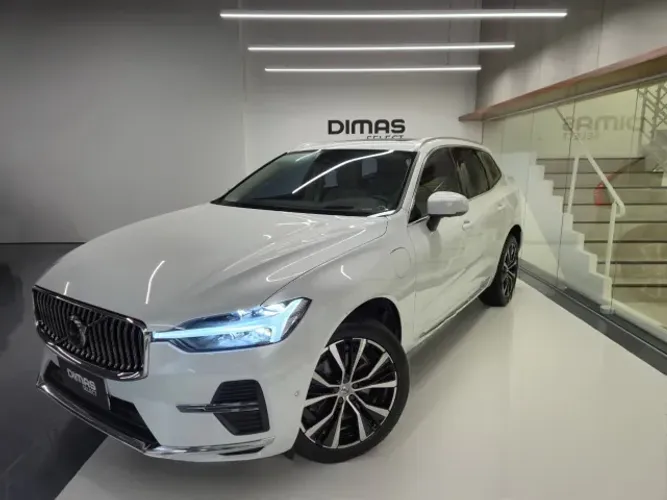 Volvo XC-60 T-8 Ultimate 2.0 AWD (híbrido) 2023
