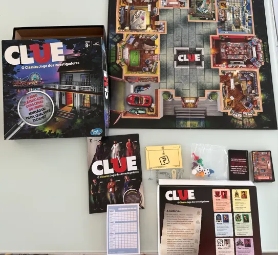 JOGO DE TABULEIRO CLUE DETETIVE