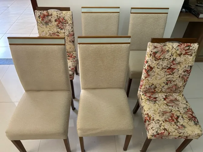 Jogo de cadeiras SEMI NOVO
