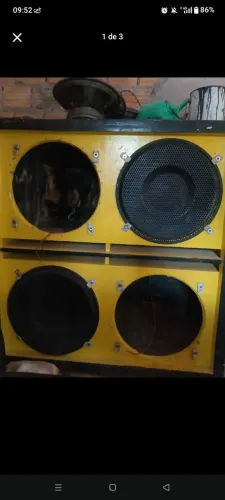 Vendo caixa de grave para alto falante de 18 com as 4 telas