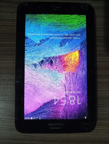 tablet Samsung Galaxy Tab E lite 7 polegadas com a tela quebrada 