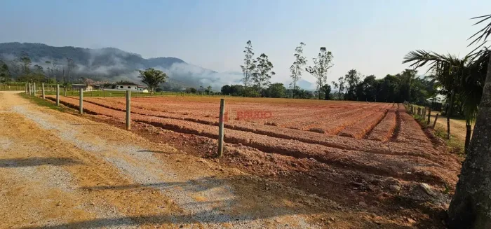 Terreno, bairro Santa Barbara, Antônio Carlos
